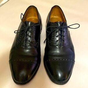 Johnston & Murphy Oxford Shoes Men’s 8.5 Black leather Cap toe dressy office
